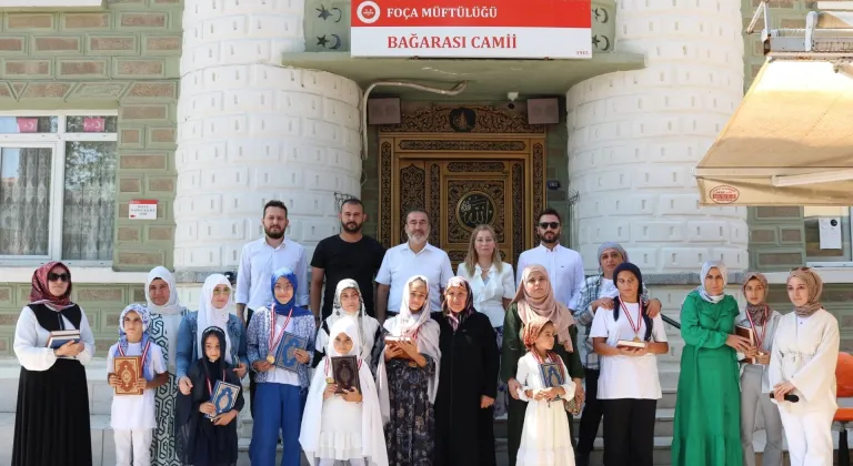 BAĞARASI KUR'AN KURSU MEZUNLARINI VERDİ