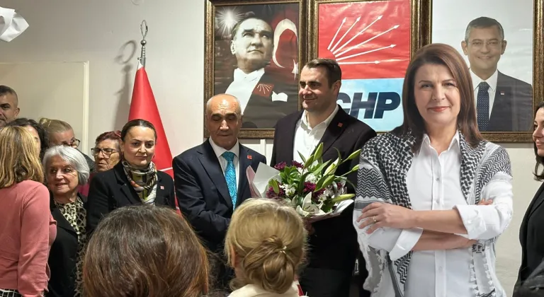 BAŞKAN FIÇI BU SEFER İL BAŞKANININ ÖNÜNDE PATLADI