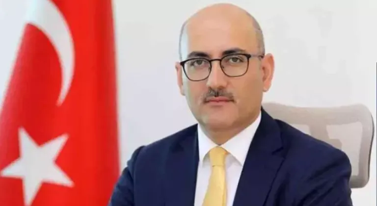 FOÇA KAYMAKAMI 1.SINIF MÜLKİ İDARE AMİRLİĞİNE YÜKSELDİ