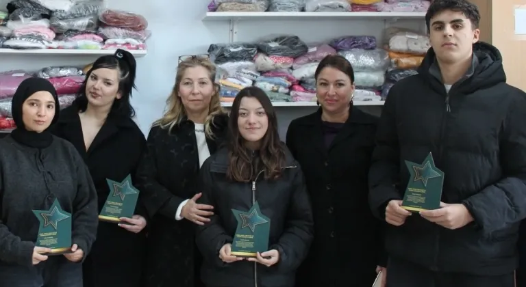 İYİLİK ASKIDA SOSYAL MARKETİ AÇILDI