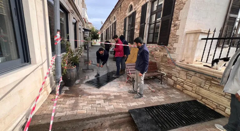 SEL SONRASI FOÇA BELEDİYESİ TEYAKKUZDA