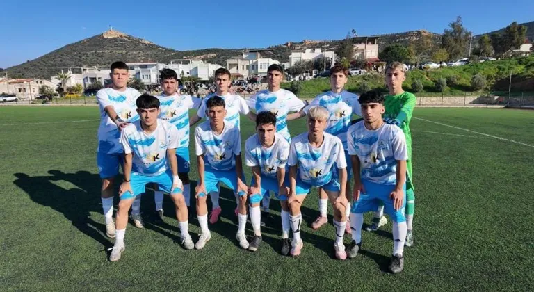 U18 DERBİSİNDE ZAFER YENİFOÇASPOR'UN